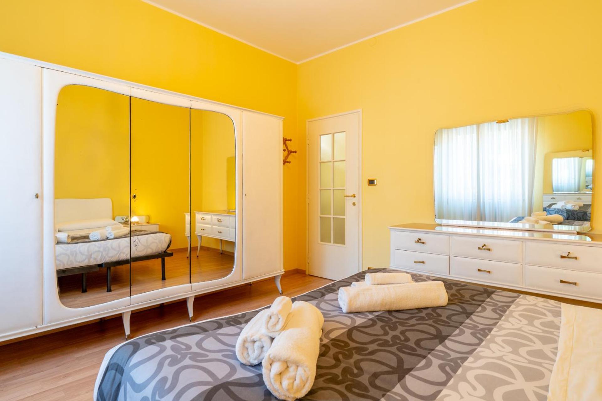 Spacious Apartment At Como Lake Mandello del Lario Esterno foto